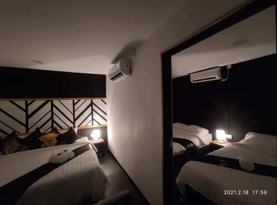 The Sky Inn Kuantan Exterior photo