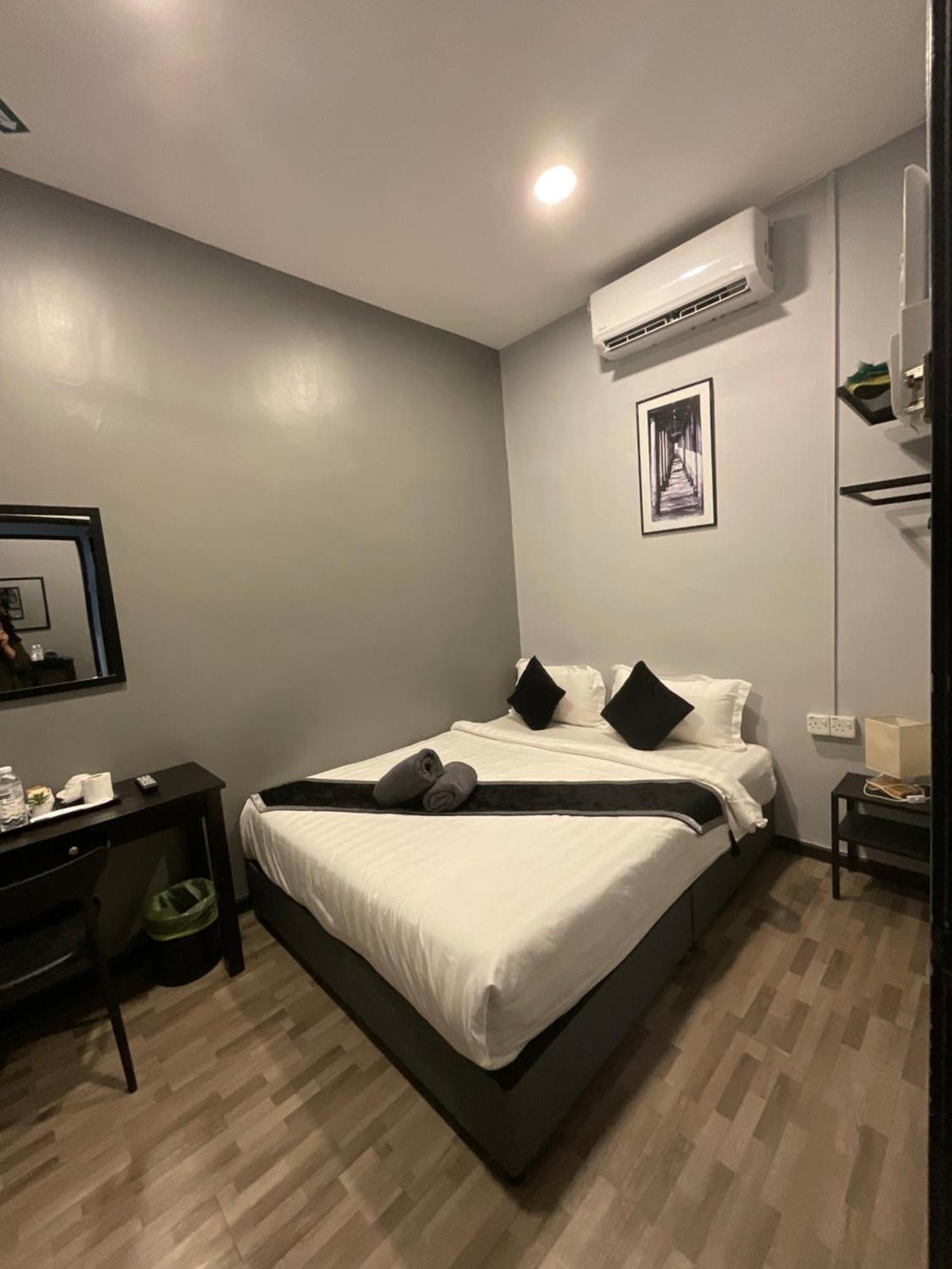 The Sky Inn Kuantan Exterior photo